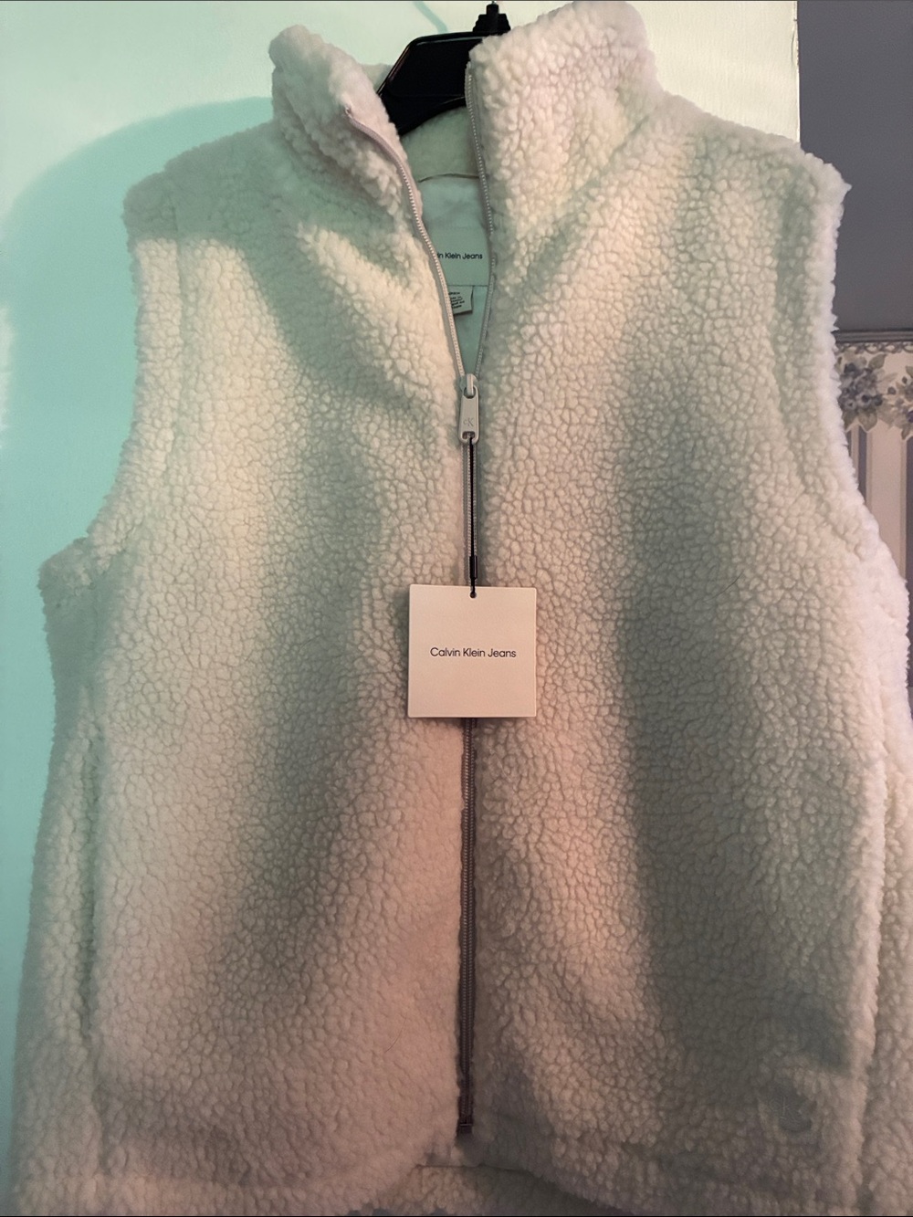 Calvin Klein Women βs Zip Vest Two Pockets NWT Size S